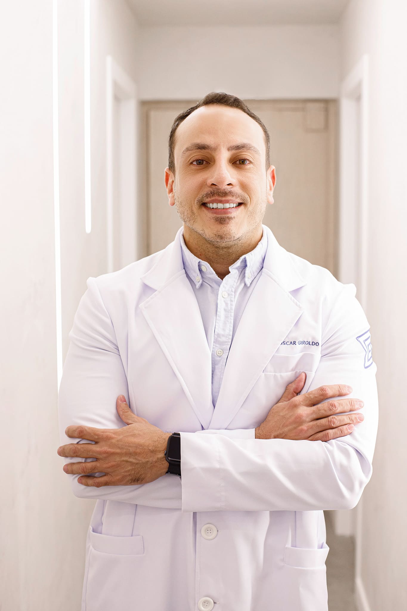Dr. Oscar Giroldo